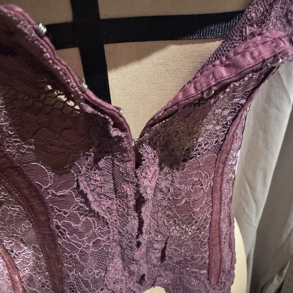 Ann Ferriday VTG Unworn Mixed Stretch Lace / Silk Hook N Eye Corset Vest Top S - Picture 4 of 5